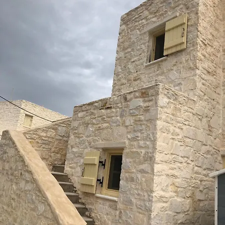 Filizi-naousa Cycladic House וילה *