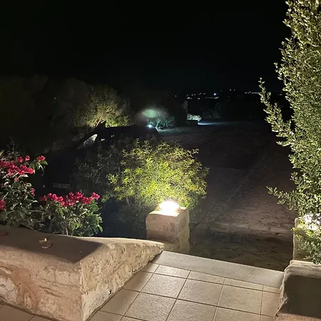 Filizi-naousa Cycladic House